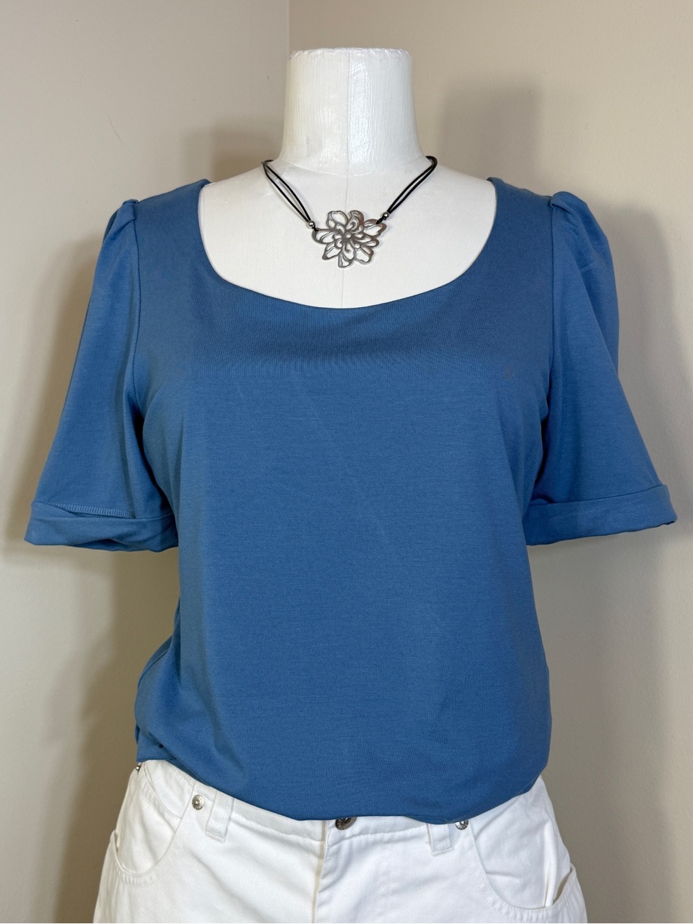 🏷️NWT White House Black Market Blouse Federation Blue Soft Draping Knit Lined
